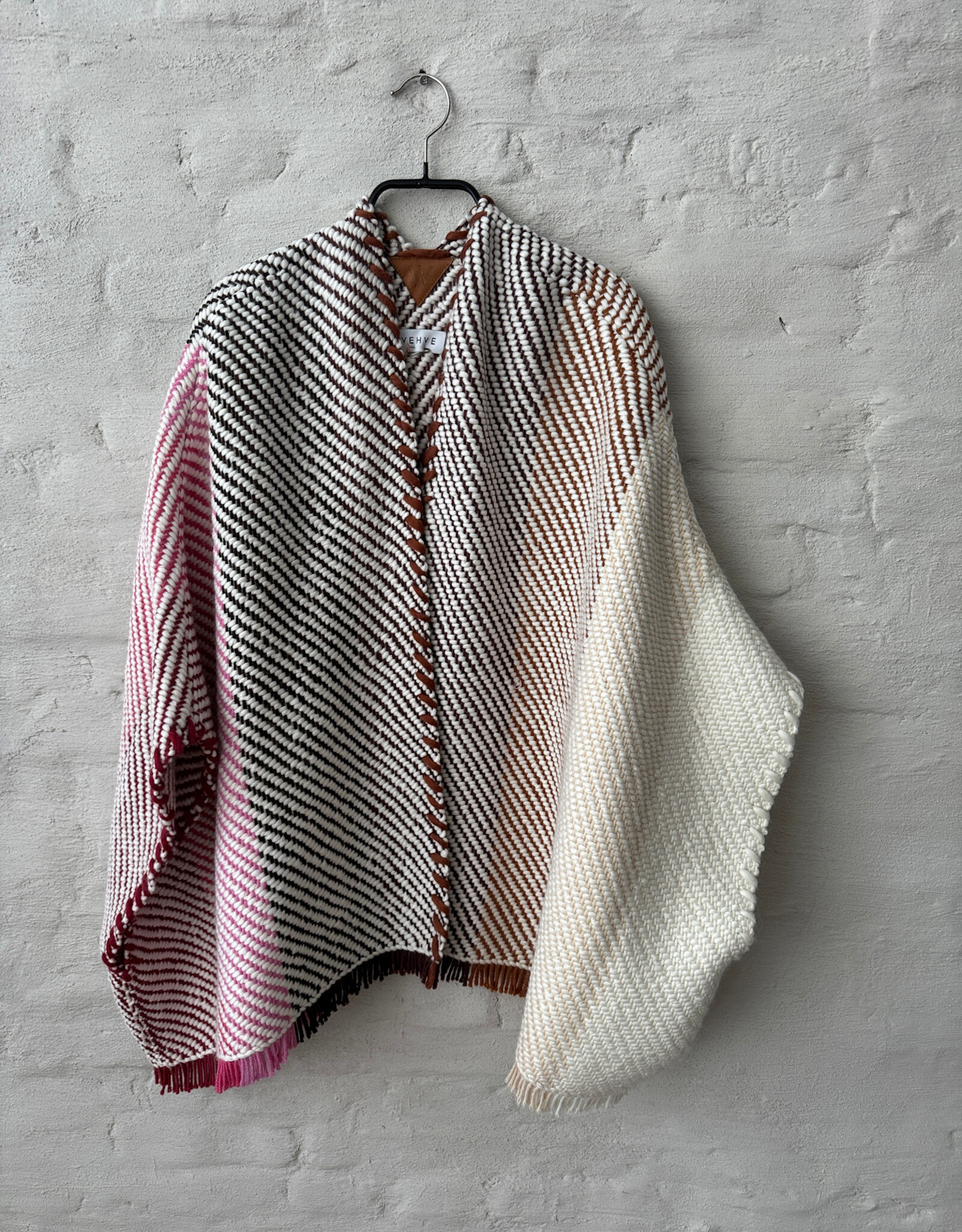 WEHVE Lose Cardigan Bella Sienna Blush