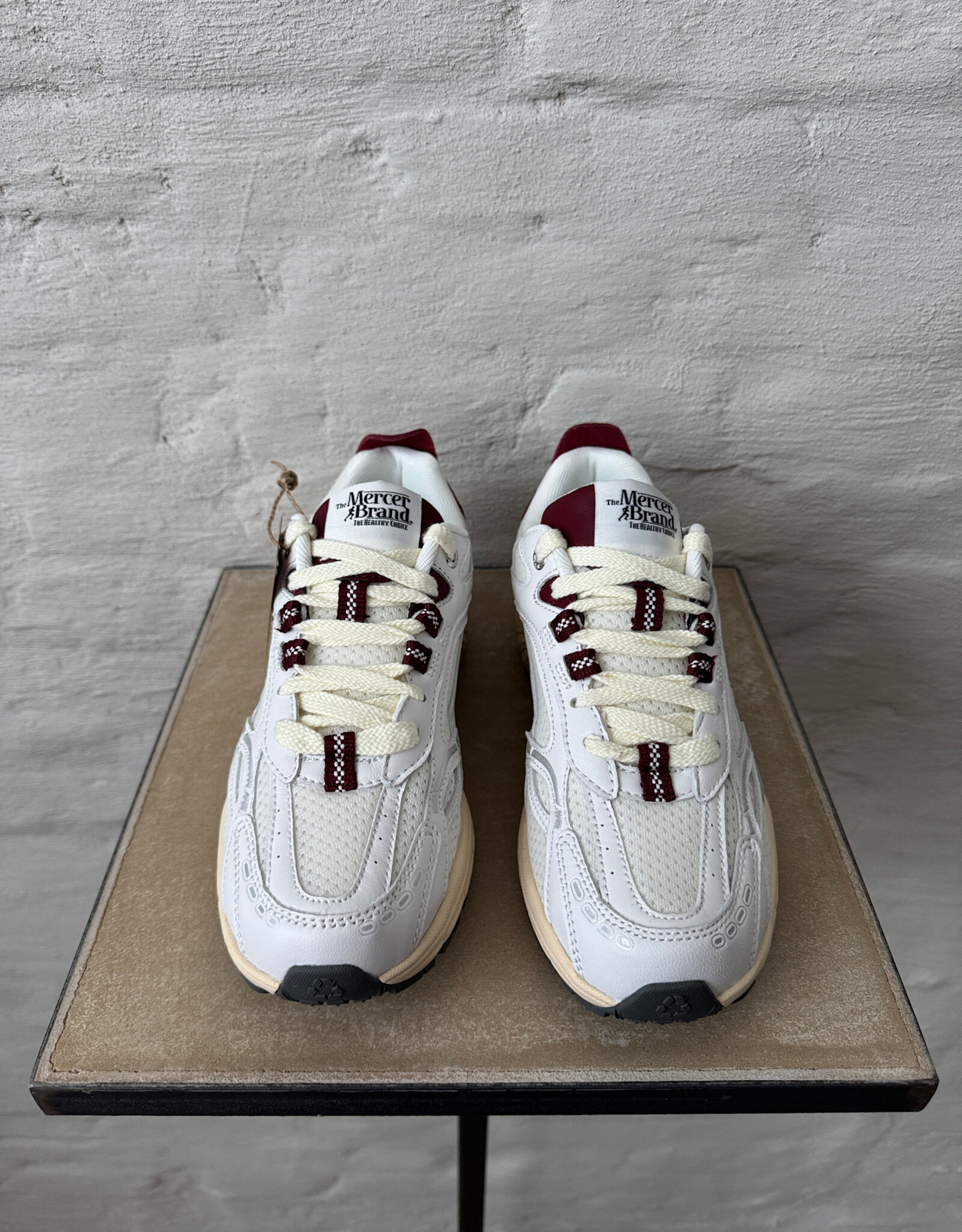 MERCER ME 261004 The Re-Run Vintage Nappa White Red