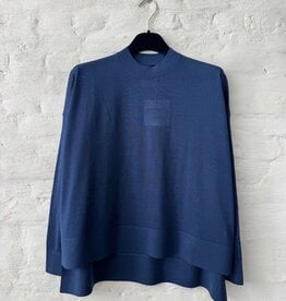 Wen Moon Tommy Navy 2