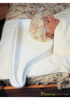Bassin préformés pour laver les cheveux dans le lit