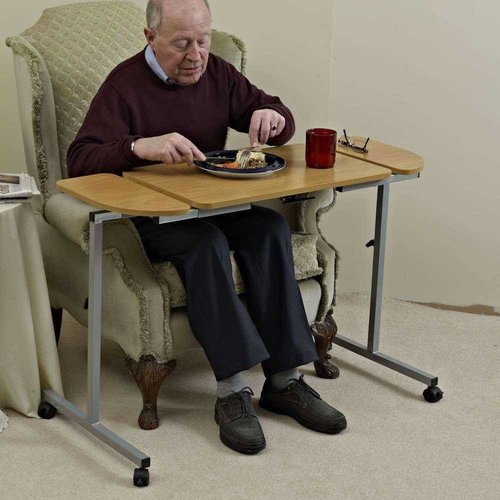 Table de lit pour un lit d'une personne ou un fauteuil