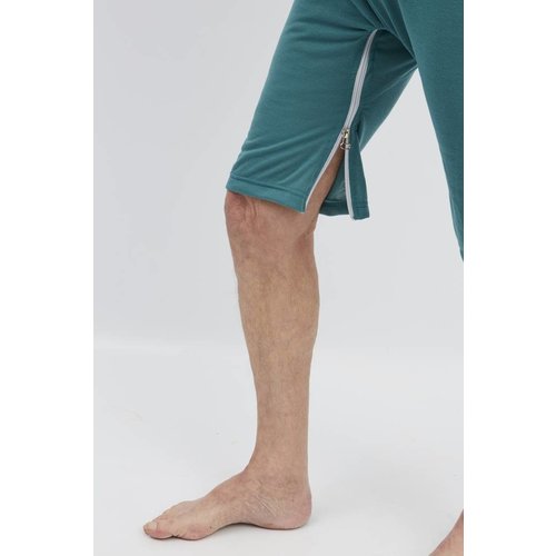 Pyjama vert avec fermeture à  glissière au dos et entre les jambes