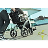 Rollz Motion Rollator et fauteuil roulant en un