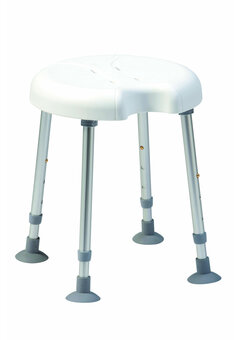 Tabouret de douche avec évidement à l'avant