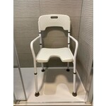 Chaise de douche réglable en hauteur avec accoudoirs