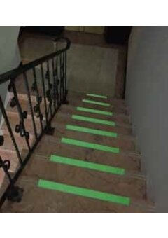 Rouleau de 3 mètres de ruban adhésif réfléchissant