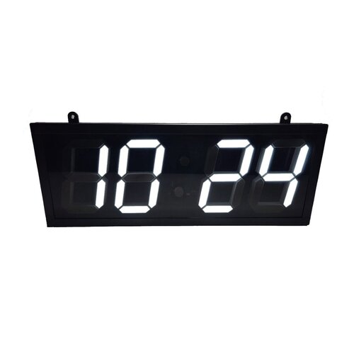 Horloge LED avec grands chiffres