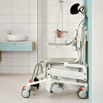 Fauteuil roulant de douche Etac Alto