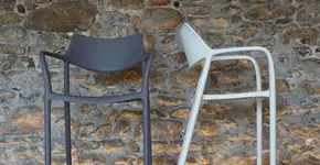 De top 5 beste kunststof tuinstoelen voor balkon