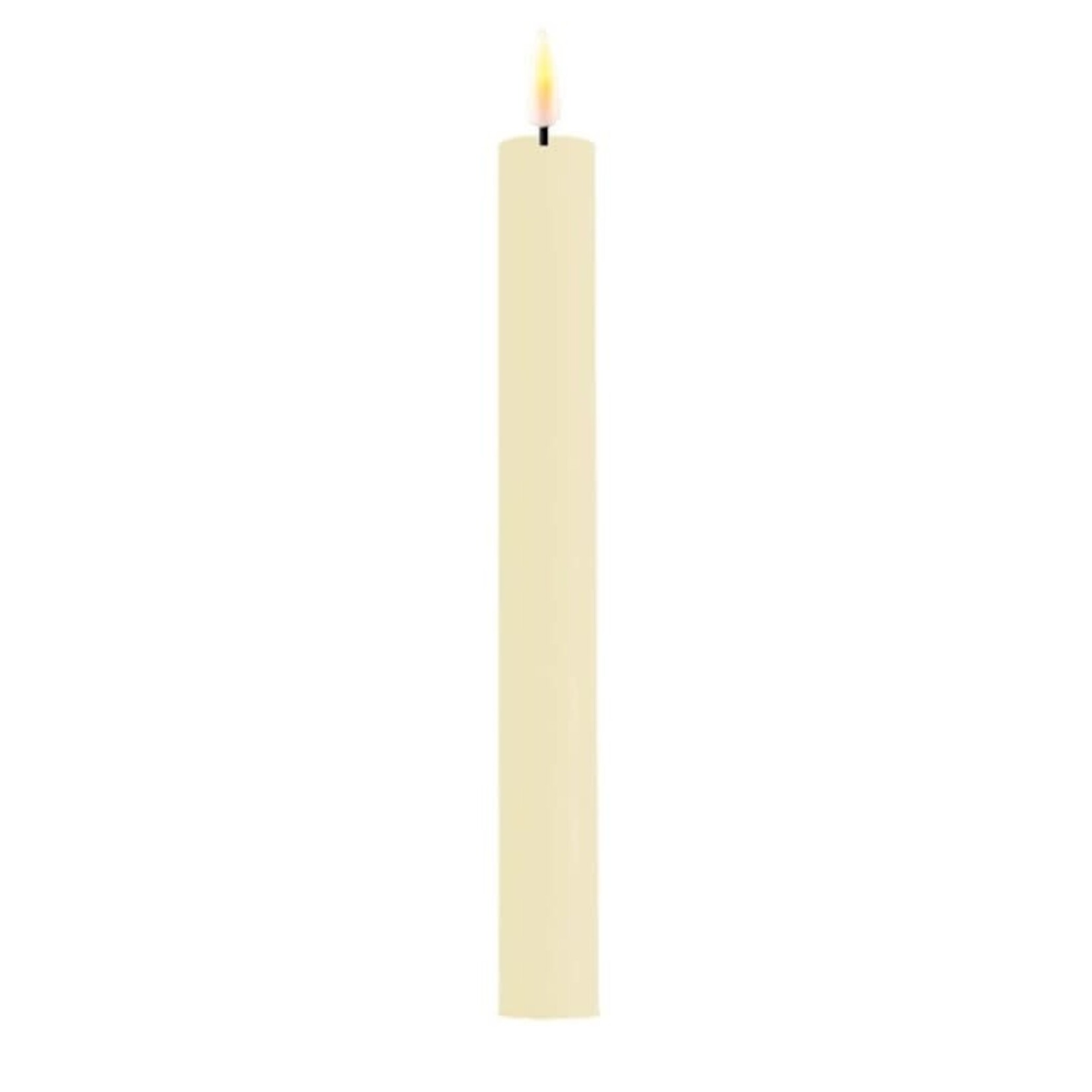Deluxe Homeart Cream LED Dinner Candle D 2,2 * 24 cm per stuk