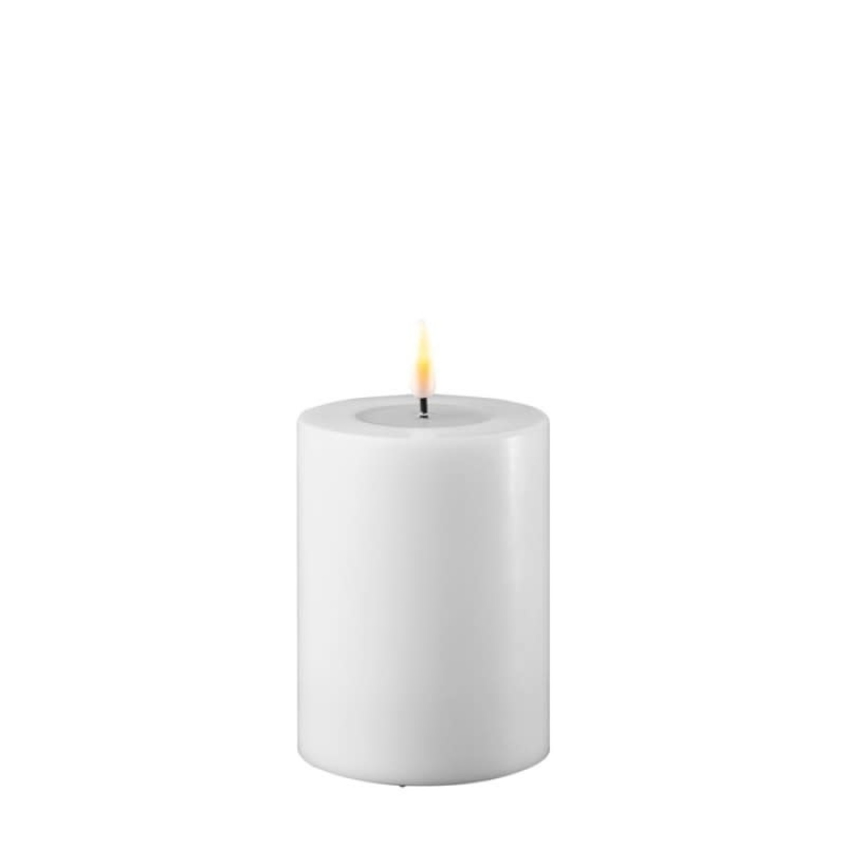 Deluxe Homeart White LED Candle D 7,5 * 10cm