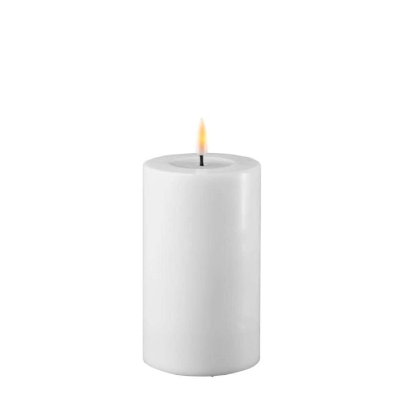 Deluxe Homeart White LED Candle D 7,5 * 12.5 cm