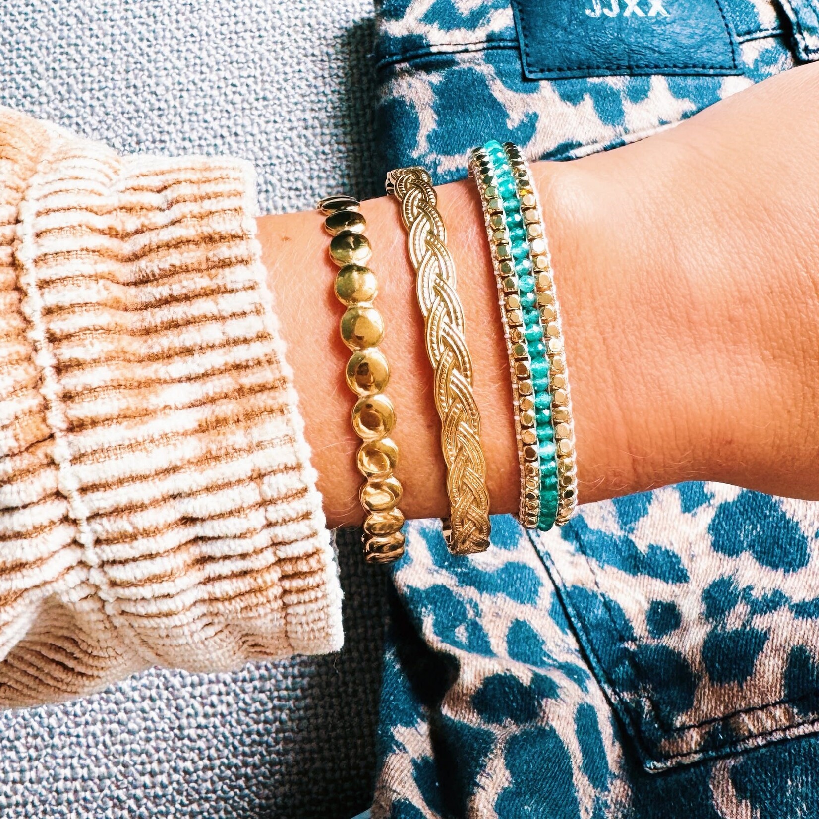 Bazou Bangle bracelet gevlochten goud