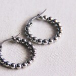 Bazou Stainless steel creole 20mm “balls” – silver van 11.99 voor