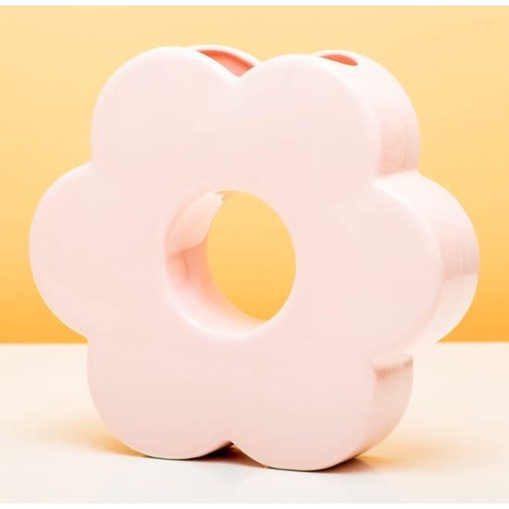 Doiy Doiy Daisy Vase Pink