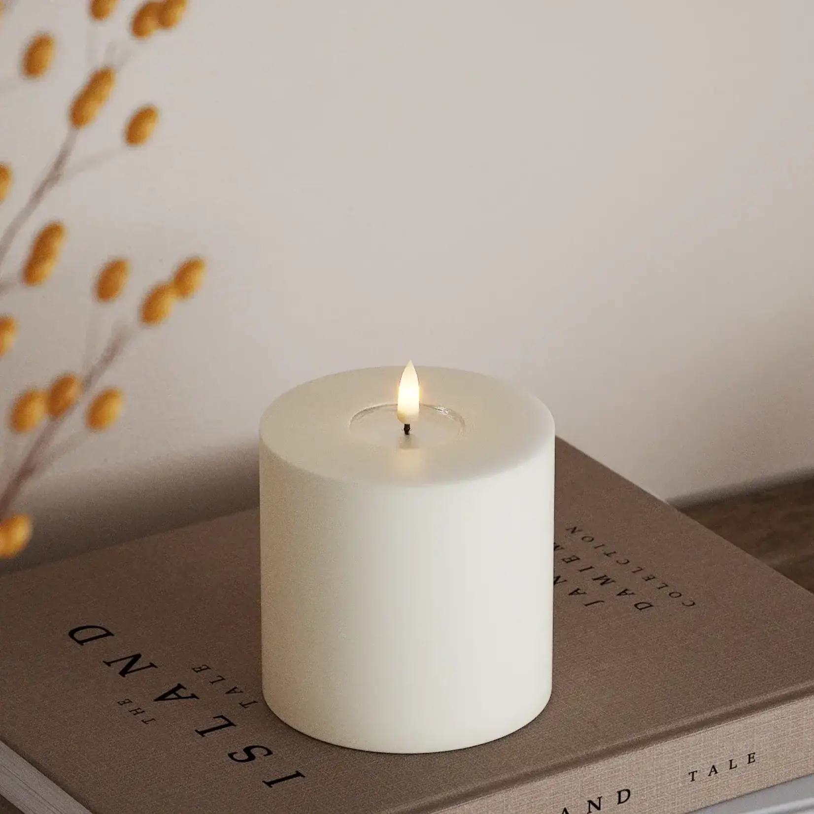 Deluxe Homeart White LED Candle D 10 * 10cm