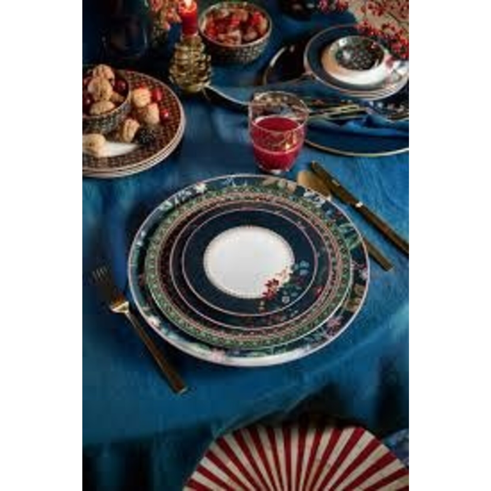PIP Studio Pip Studio plate Berry Blue 17 cm