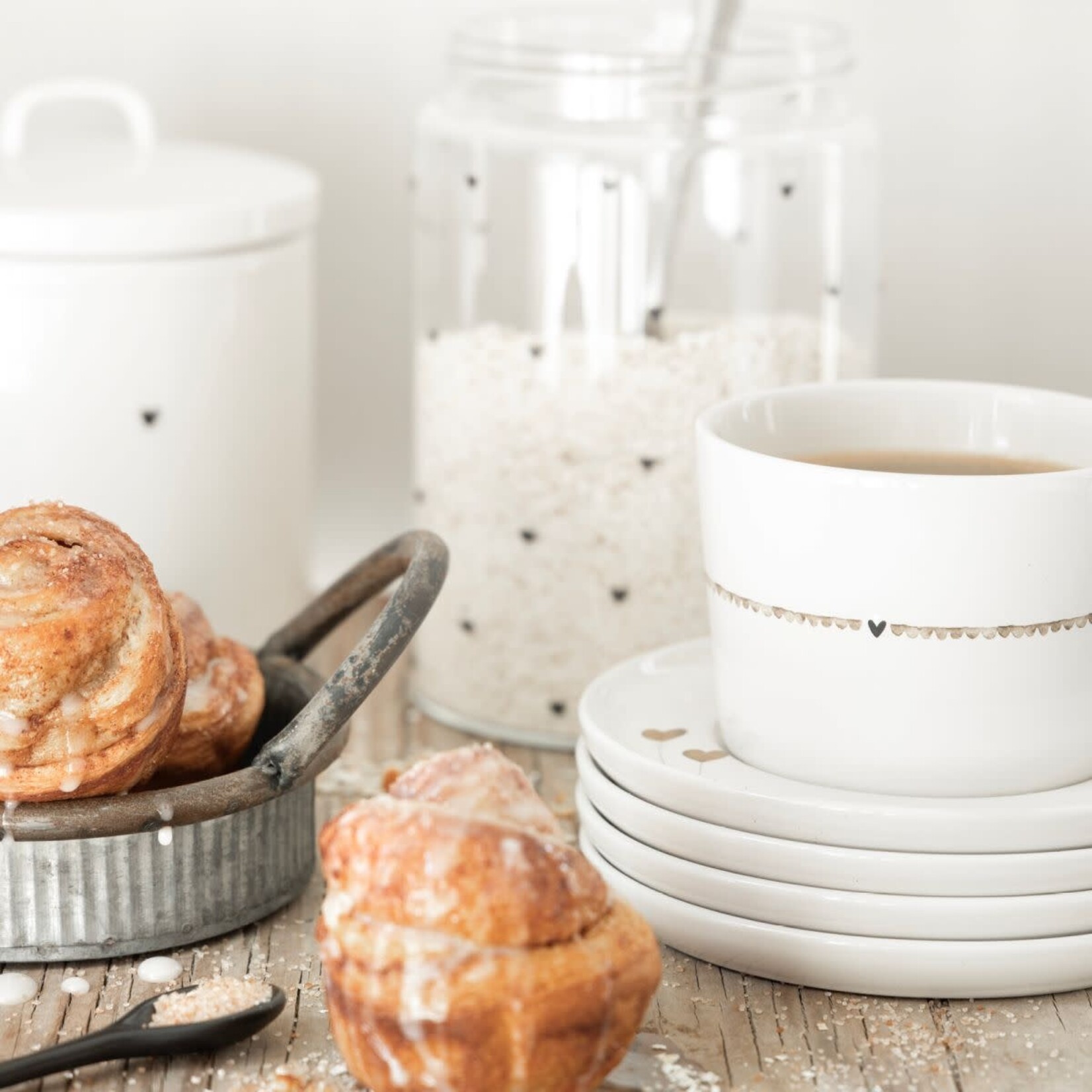 Bastion Collections Bastion Cup White Allround Hello you