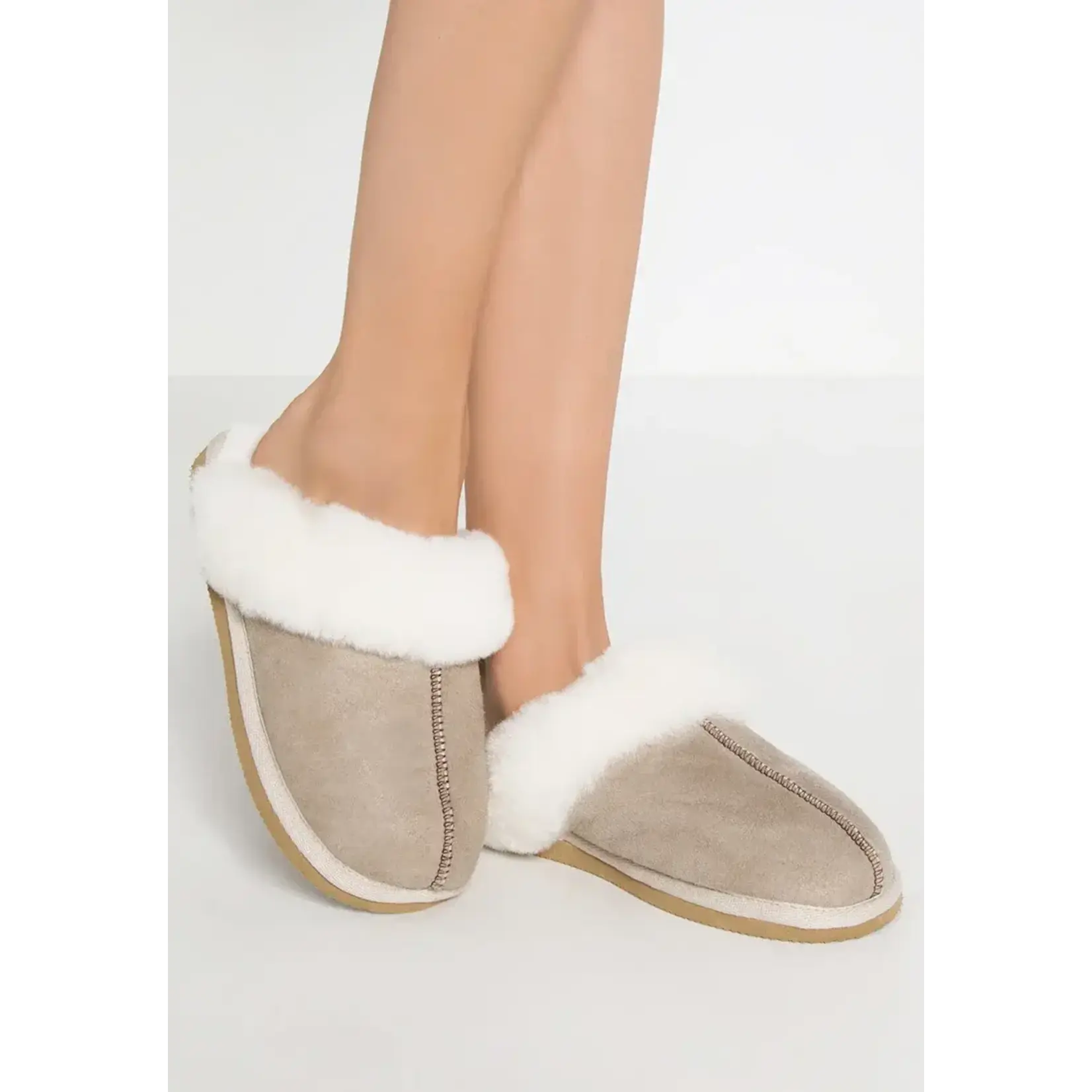 Shepherd Shepherd Pantoffel Jessica Stone Maat 39 van 79,99