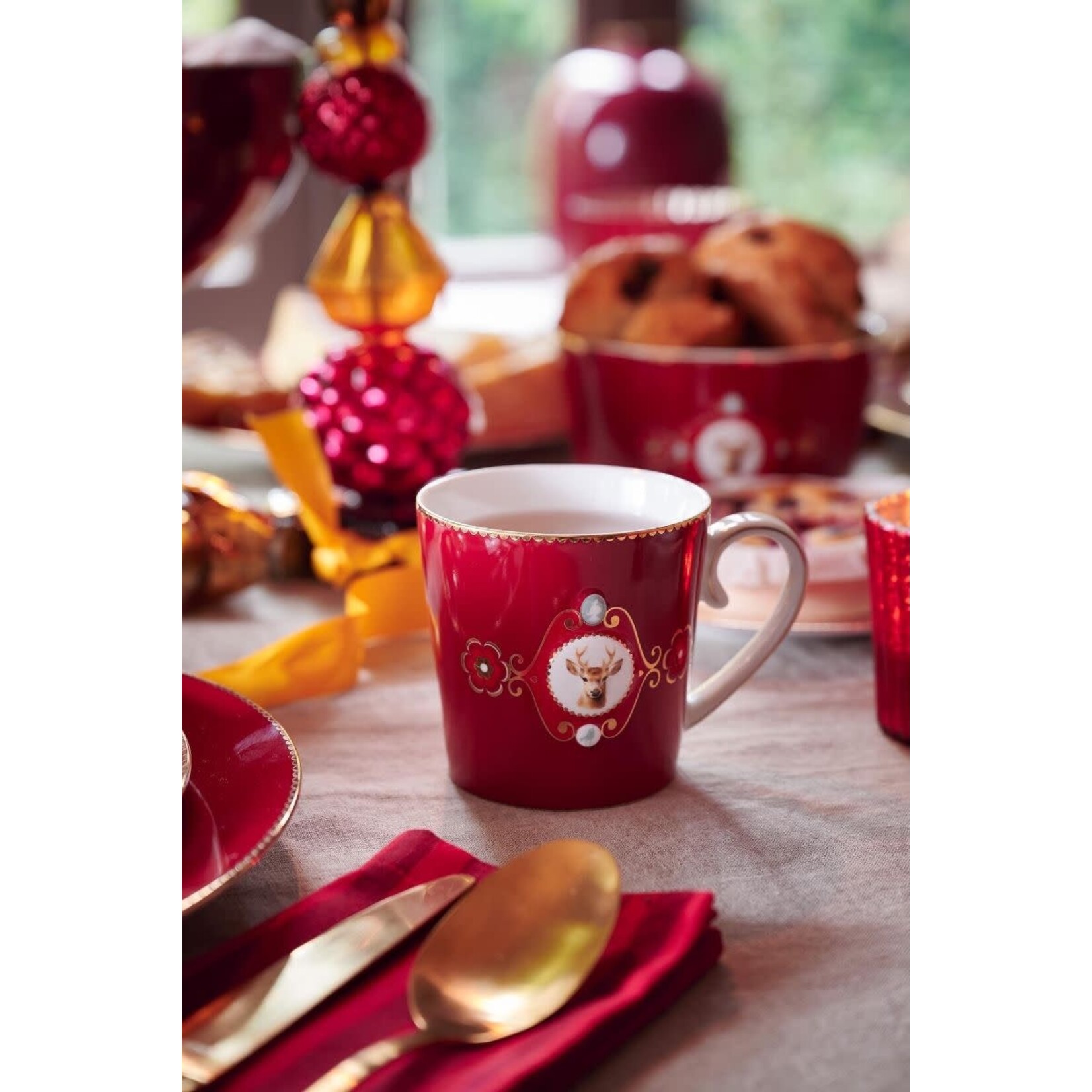 PIP Studio Mug Small Love Birds Medallion Deer Dark Red