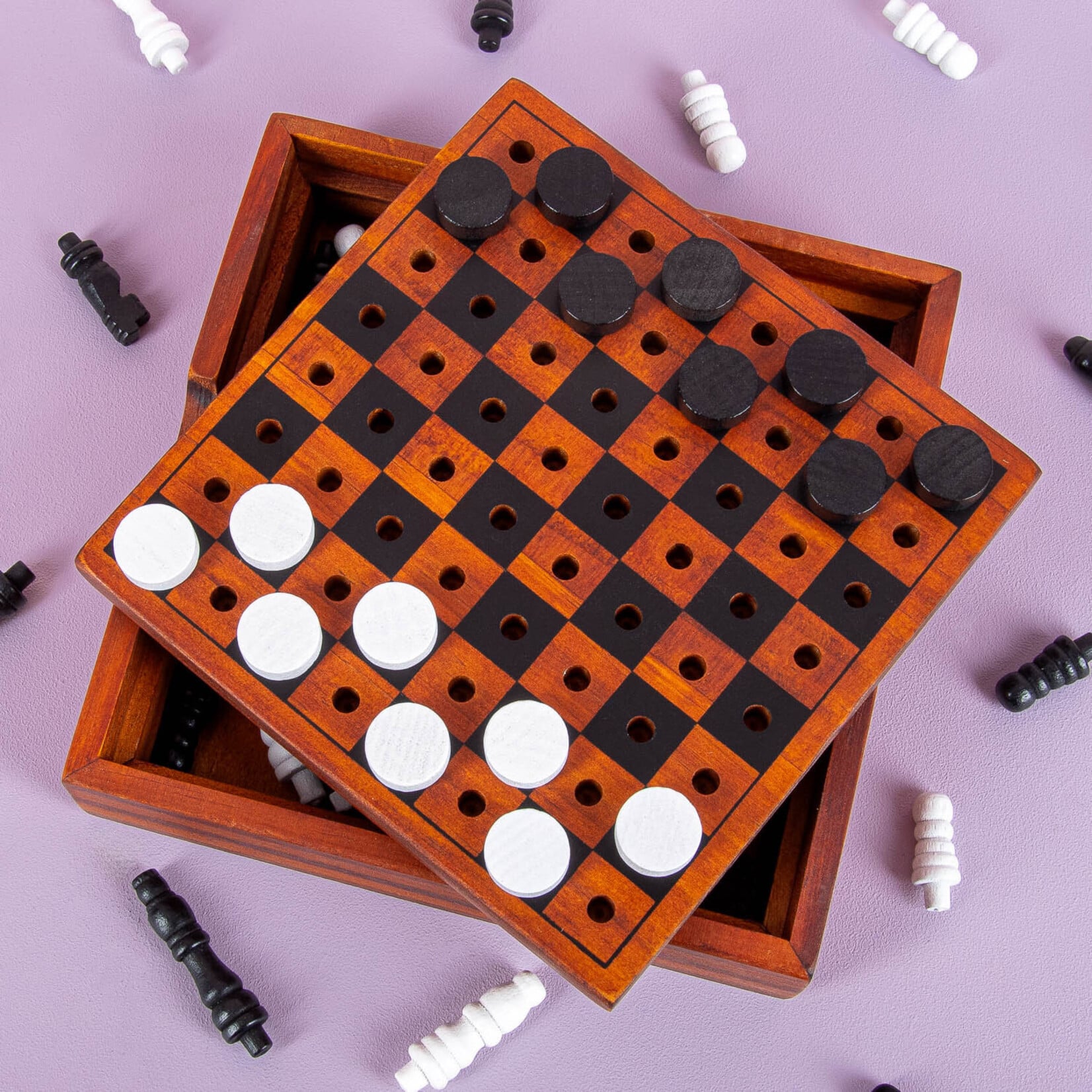 Iron&Glory Checkmate Game