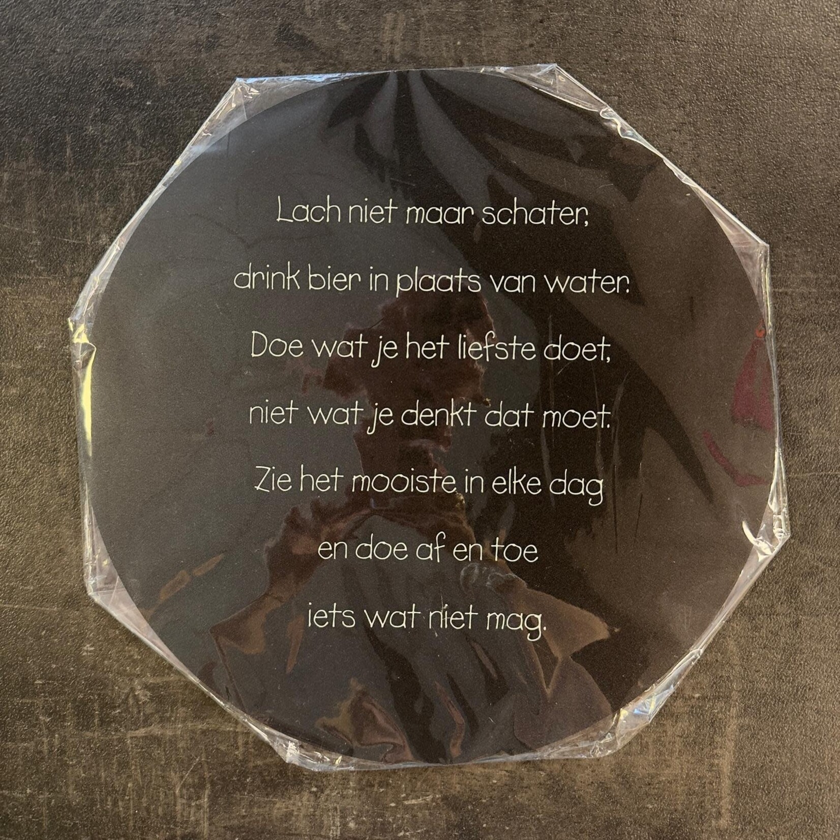 Home Sweet Home Muurcirkel Lach niet maar schater, drink bier in plaats van water 30cm
