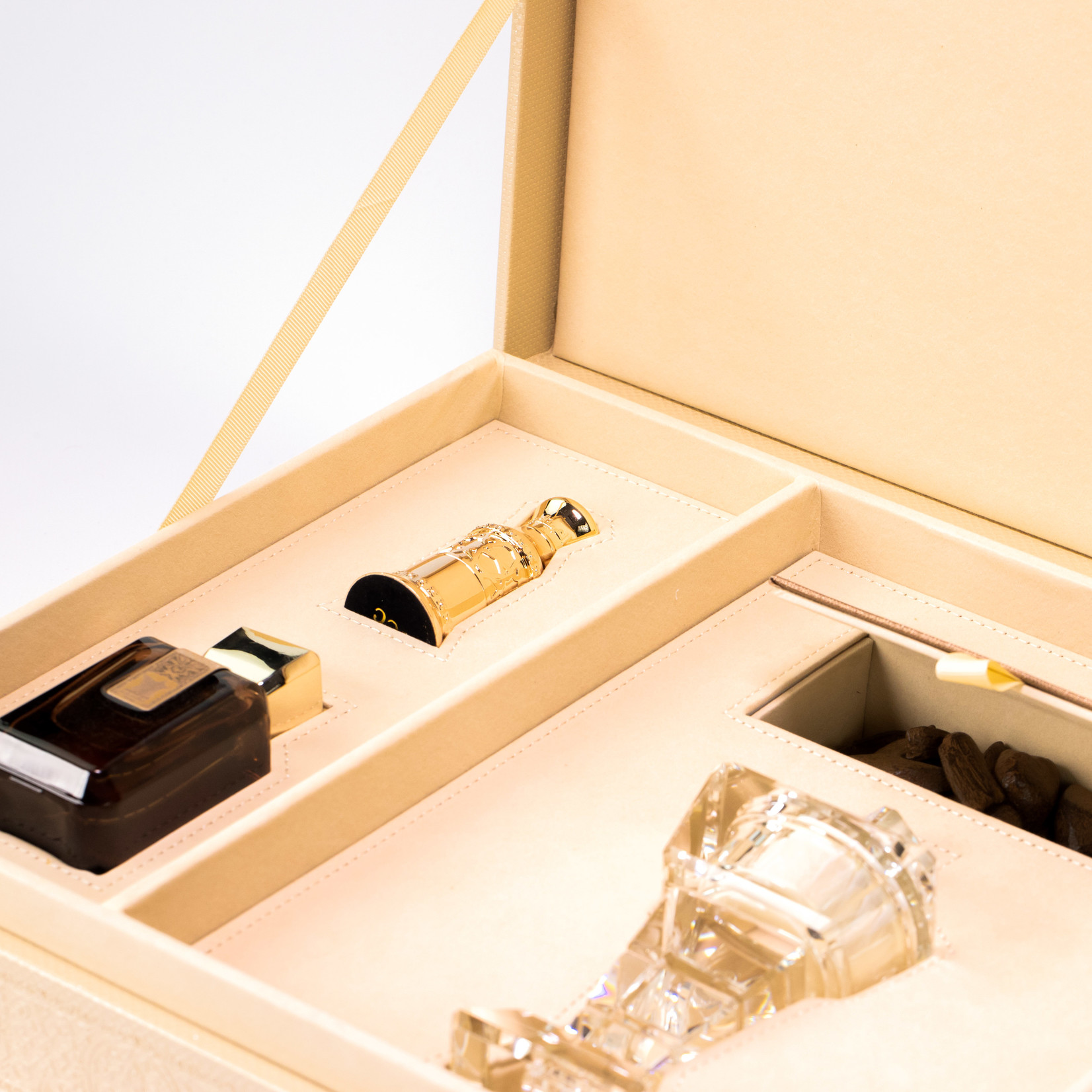 Arabian Oud Arabia Brown Bag 00000925