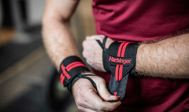 Harbinger Wrist Wraps Red Line