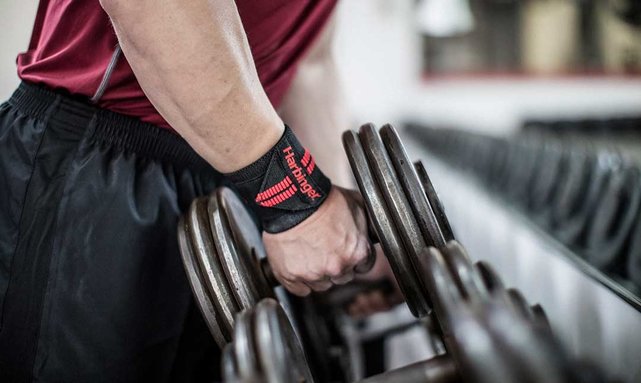 Harbinger Wrist Wraps Red Line