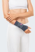 Medi Manumed Active Polsbrace - Silver