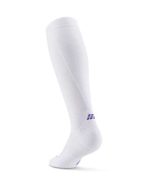 CEP Core Run Ultralight Compressiekousen - Wit