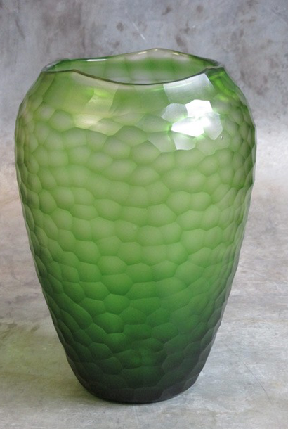 organic carved vase Ø23xH34cm grass green