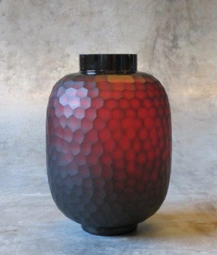 Carved glass vase 22x34cm red/grey-1