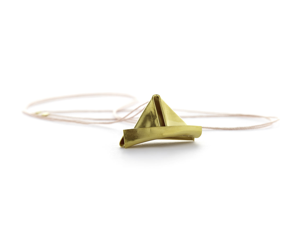 Staen Ketting hoedje geel verguld