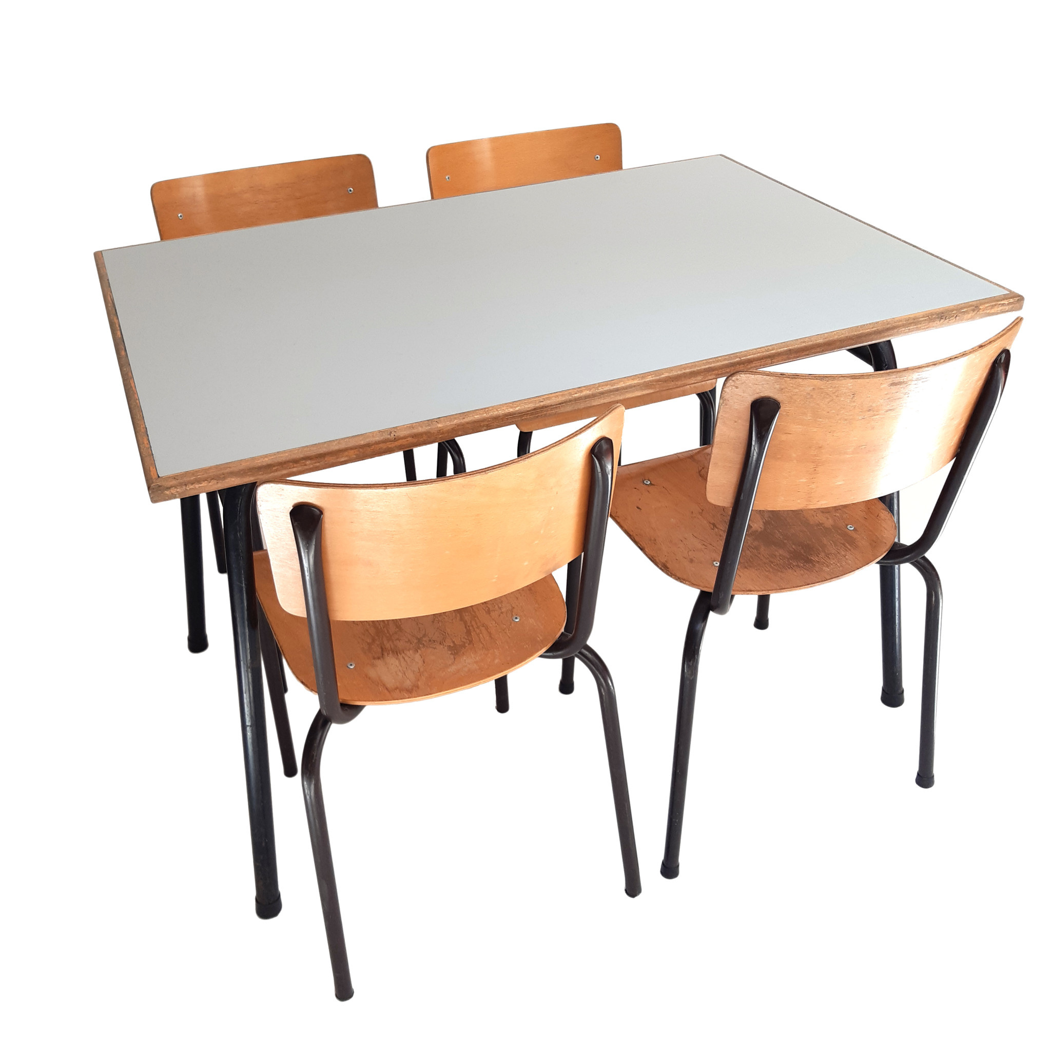 versneller isolatie potlood Vintage tafel met stoelen - TLNT