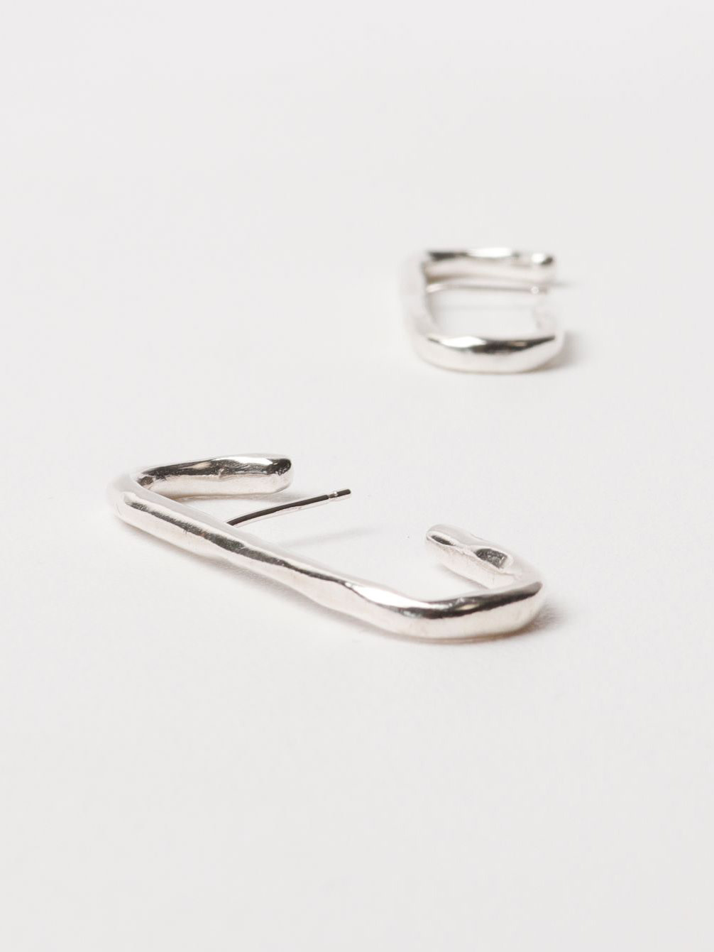 Lore Van Duppen Earhugger AG