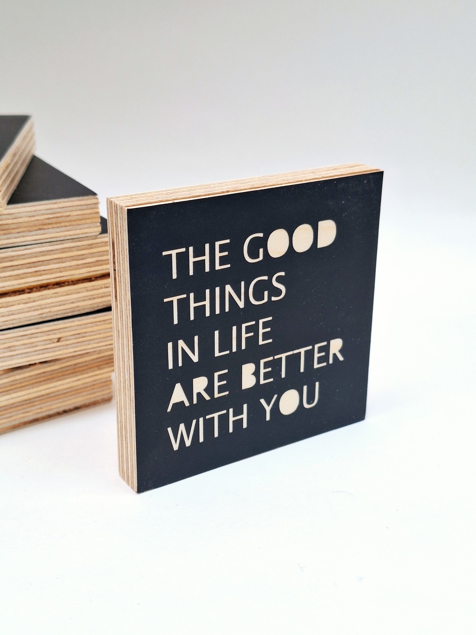 Woodblocks The good things in life zwart