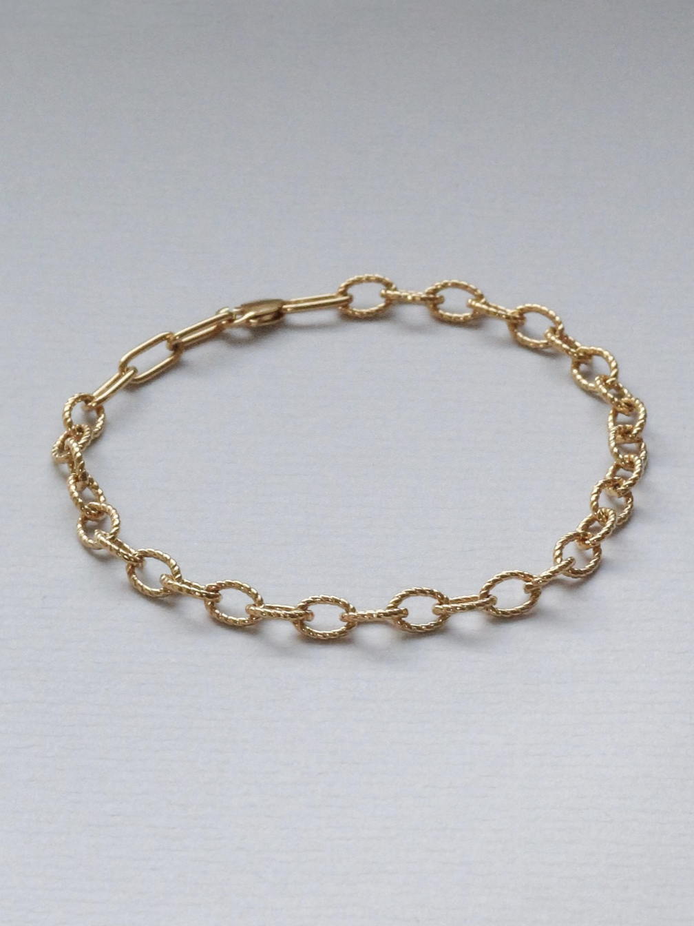 Laure De Mees Metamorphose bracelet gold