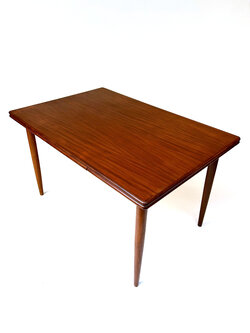 Vintage uitschuifbare tafel 126(204)x85 cm