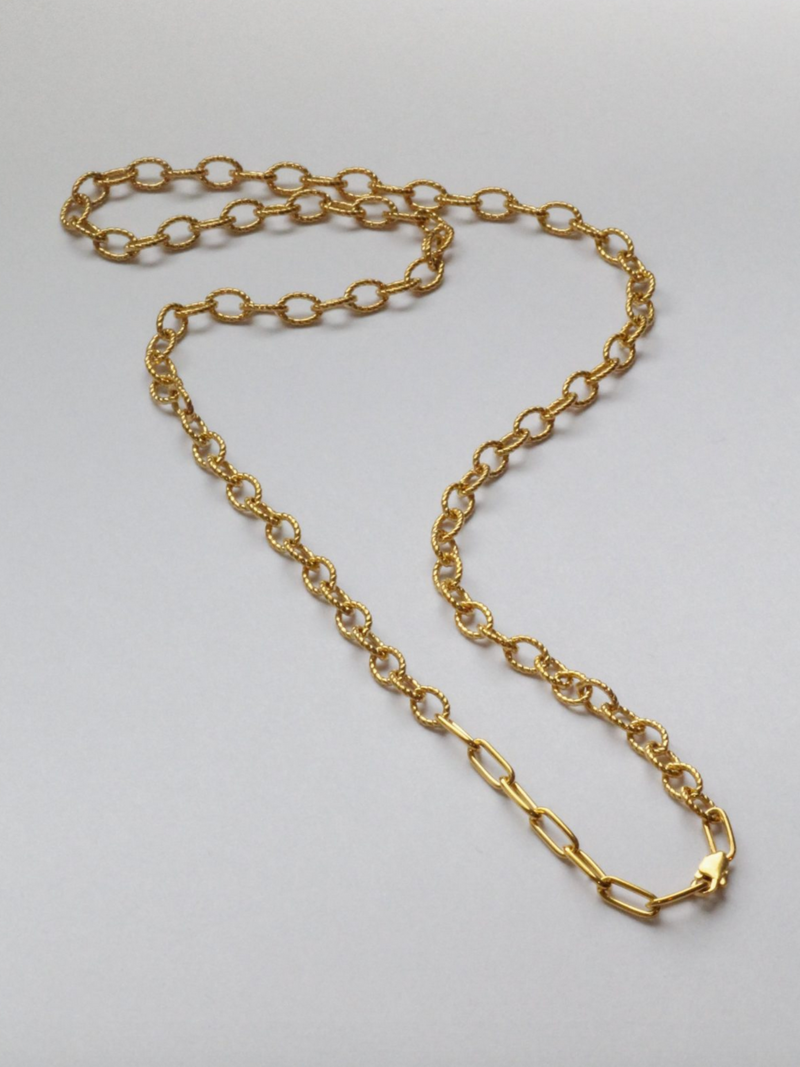 Laure De Mees Metamorphose necklace gold plated