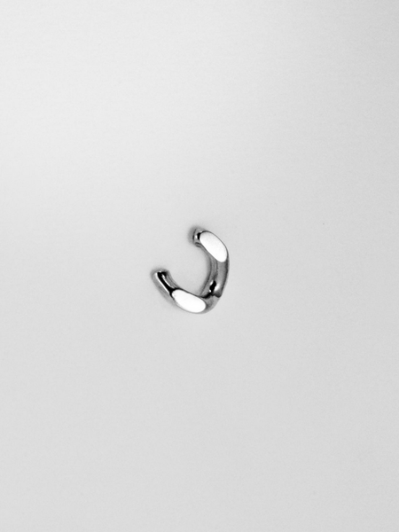 Laure De Mees Chunky link stud half zilver