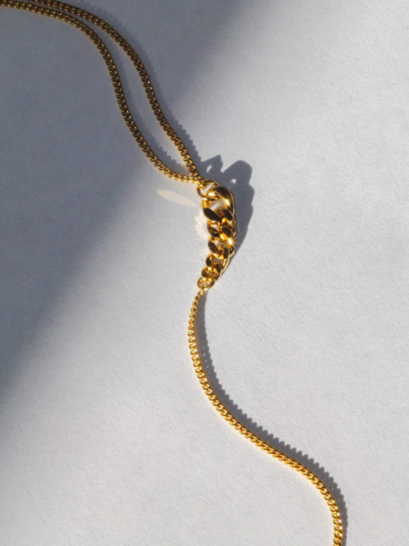 Connected link bracelet goud