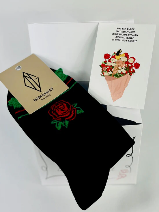 Noenganger Feet poetry pretty rose maat 39-42