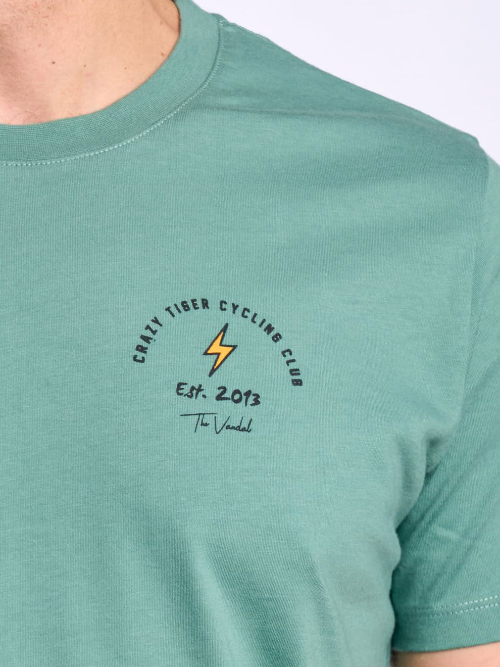 The Vandal T-shirt crazy tiger green