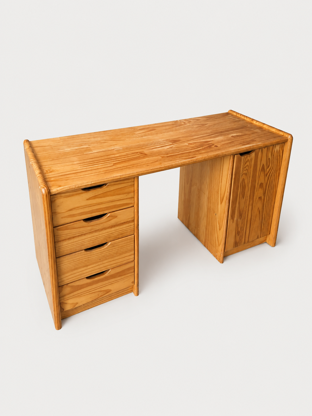 Vintage bureau/schoolbank