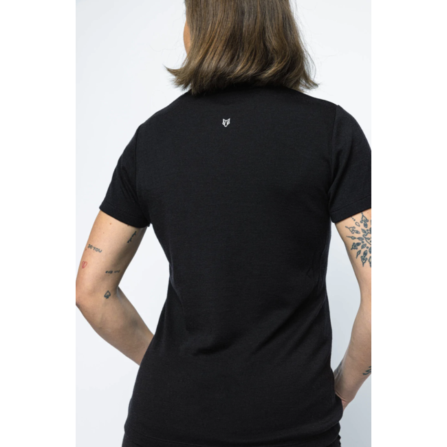 Snerte Tee - Black