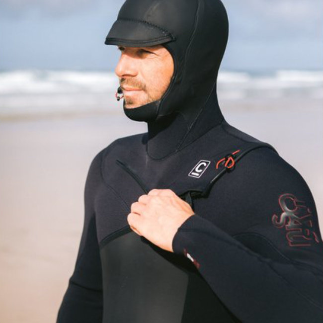 ReWired 6/5 Front Zip Hooded Herre Våtdrakt