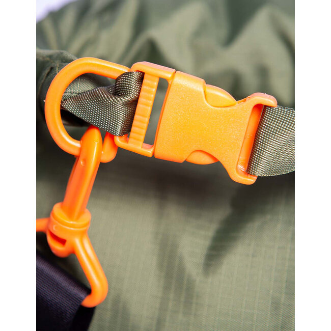 Pro Change Robe Stash - Parker Green