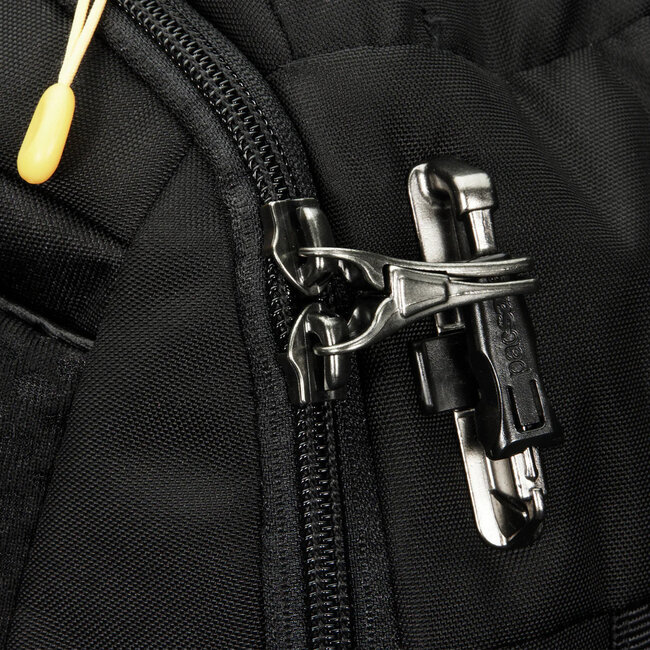 FCS x Pacsafe | Day Pack 28L