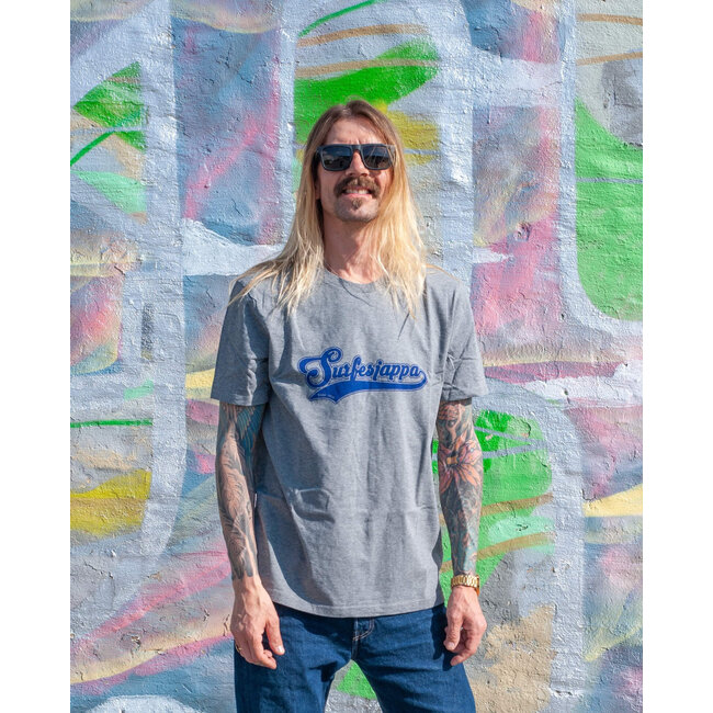 Surfesjappa x Surfsentrum - Front Print Tee
